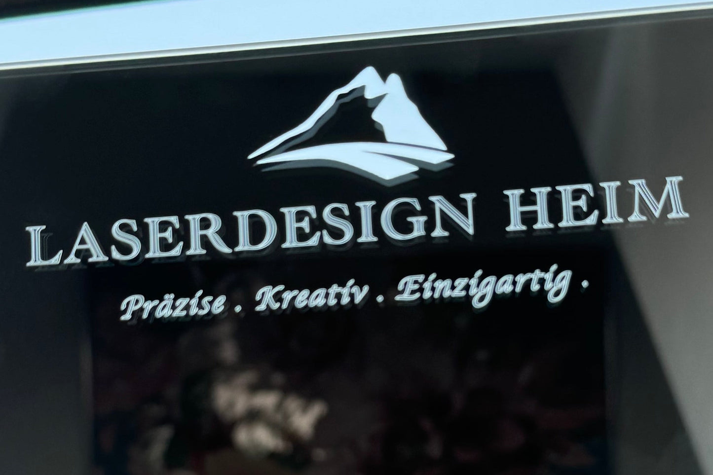 Spiegelfliese 15x15 cm – Text & Grafik Gravur personalisiert